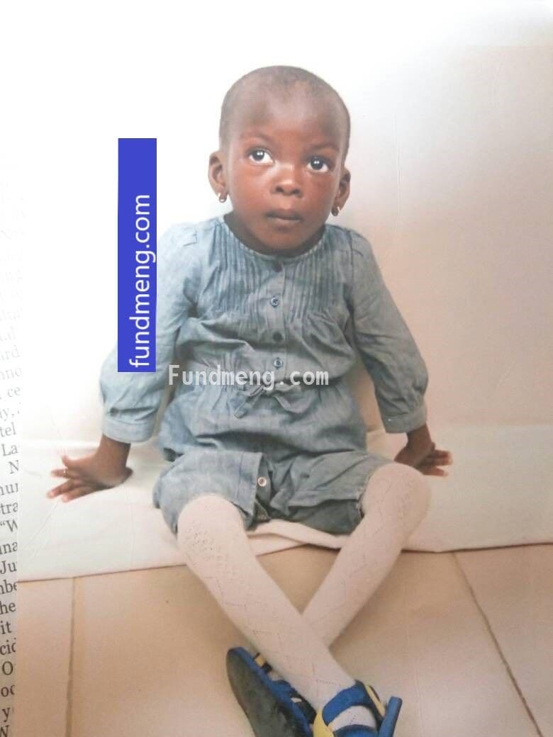 2 year old baby Ola Aminu has a hole in her heart, she needs your help to live
